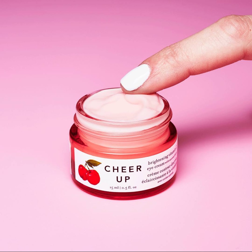 🍒NIB FARMACY Cheer Up Brightening Eye Cream🍒